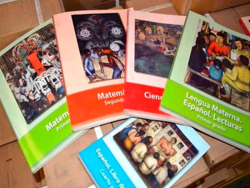 Piden pago justo para diseñadores de Libros de Texto