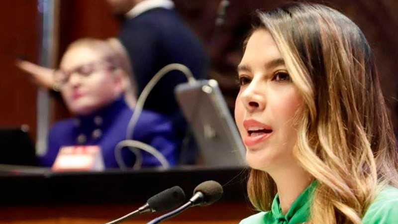 Sheinbaum muestra su desacuerdo con candidatura de esposa de gobernador de SLP